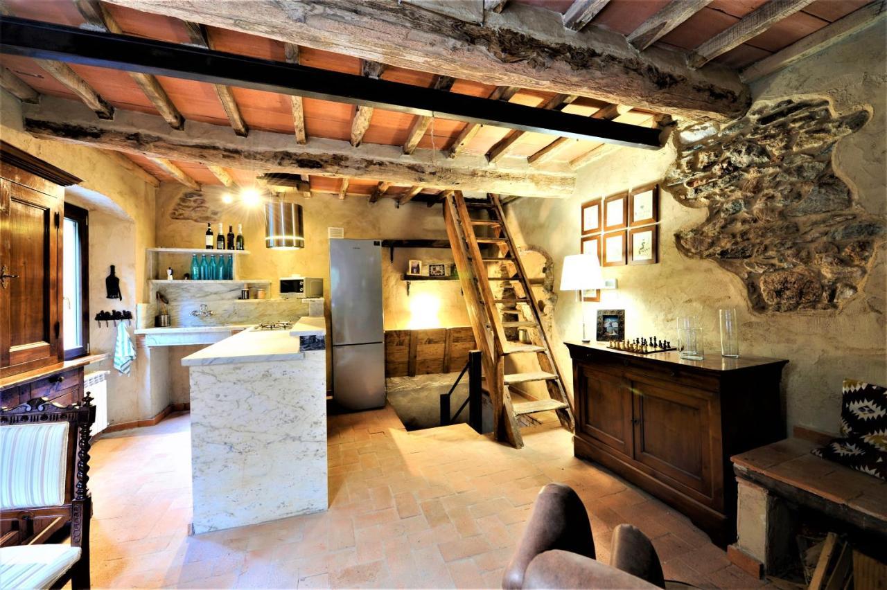 Incantevole Casa Sul Fiume, Relax E Natura Ai Piedi Della Alpi Apuane Massa  Exteriér fotografie